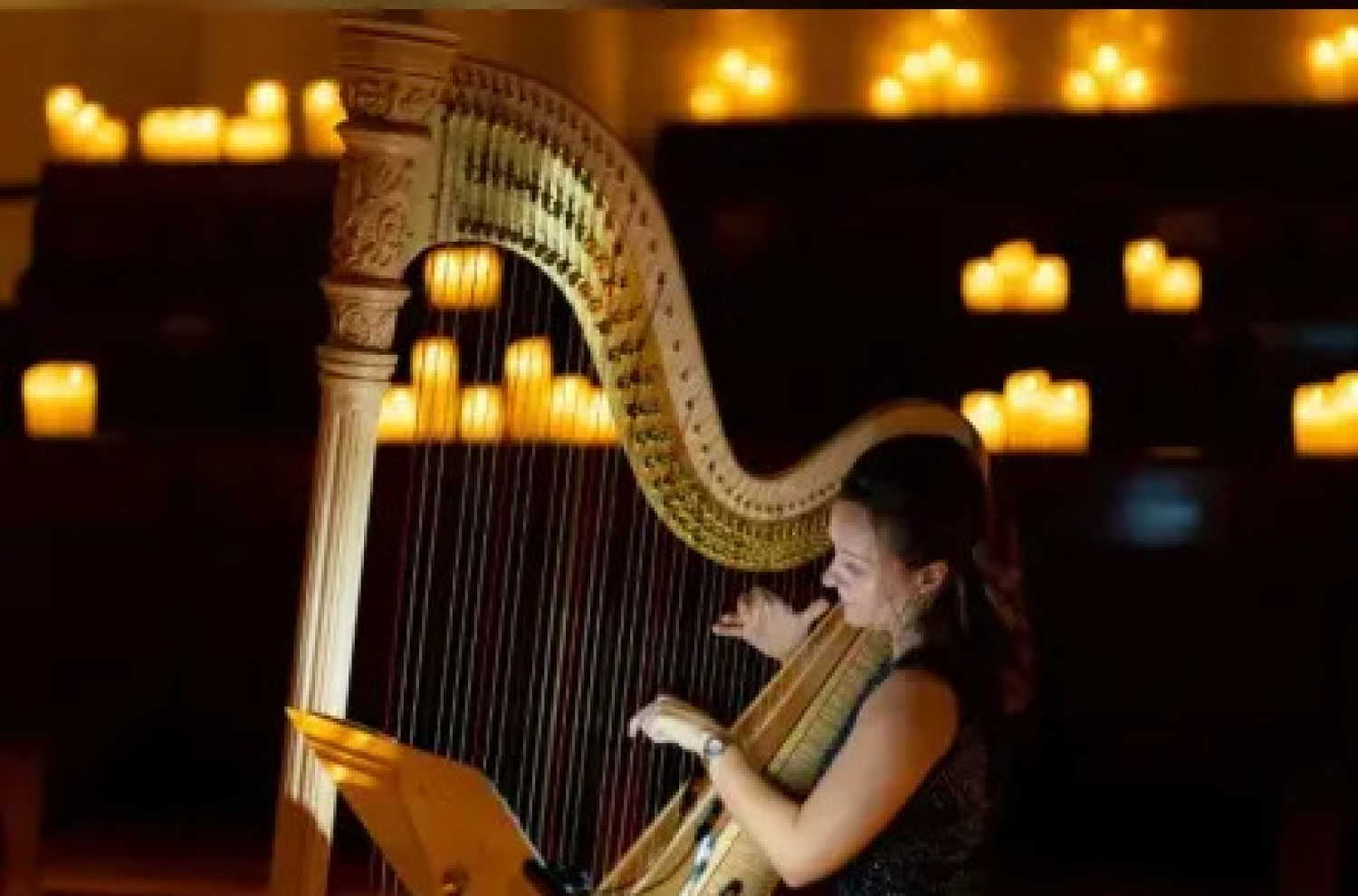 Candlelit concert at Château Salavaux – Harp x Saxophone