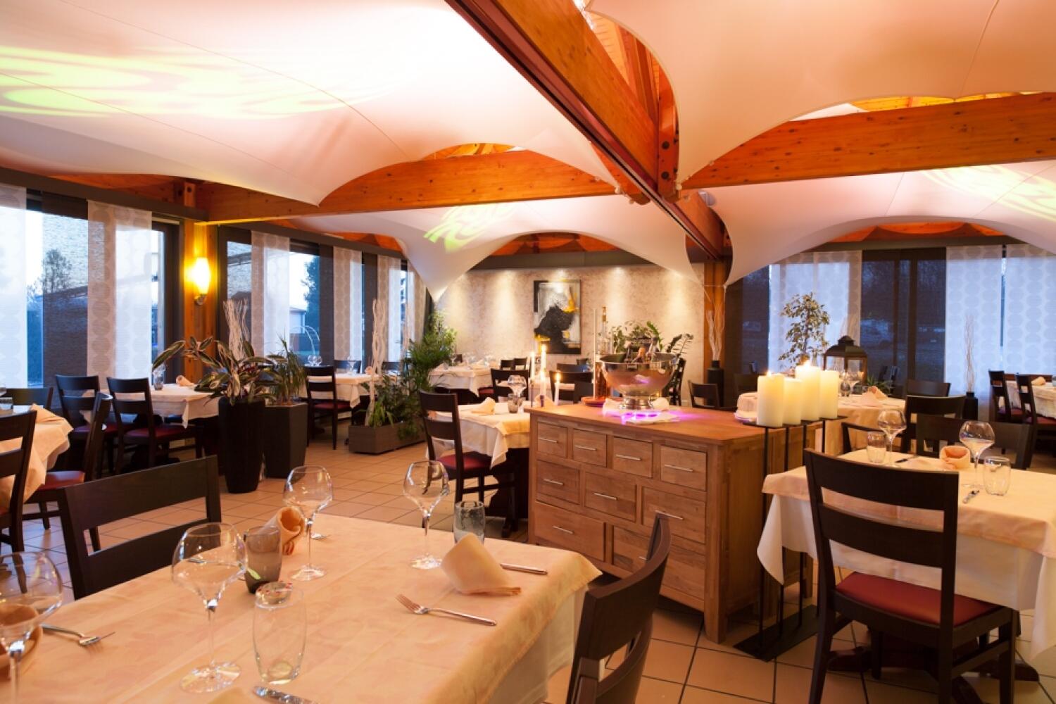 Lacotel Restaurant
